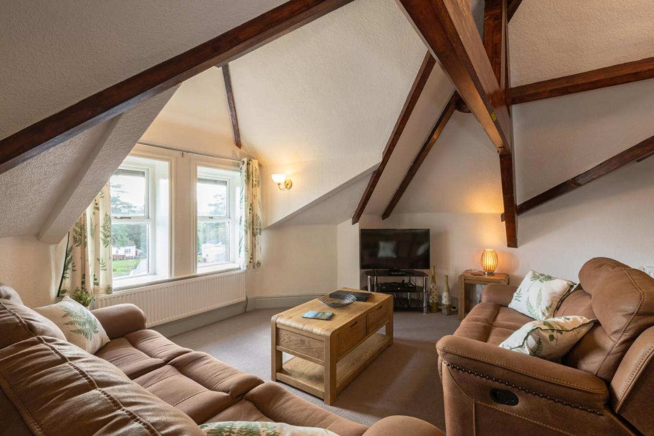 Stonyhurst Spacious Apartment, Great Location. 克利夫罗 外观 照片